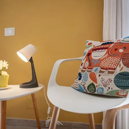 Bright In The Center - Spacious & Cozy * Cagliari