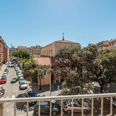 Bright In The Center - Spacious & Cozy Cagliari
